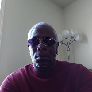 Meet your Posher, Thomas